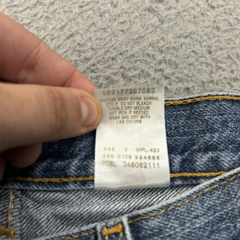 Levis Shorts Mens 33 Blue Denim 505 Regular Straight Bermuda 10